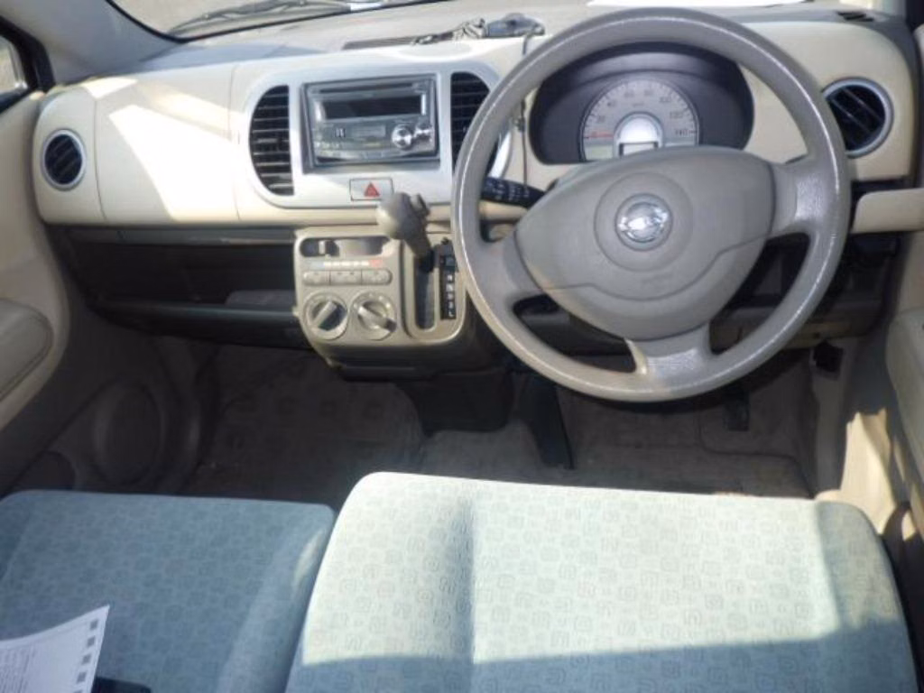 NISSAN MOCO