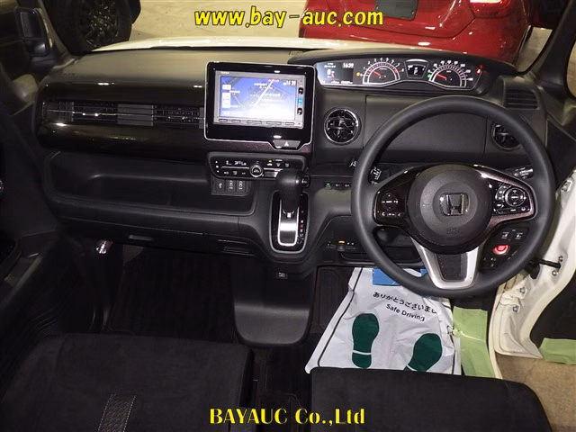 HONDA N-BOX