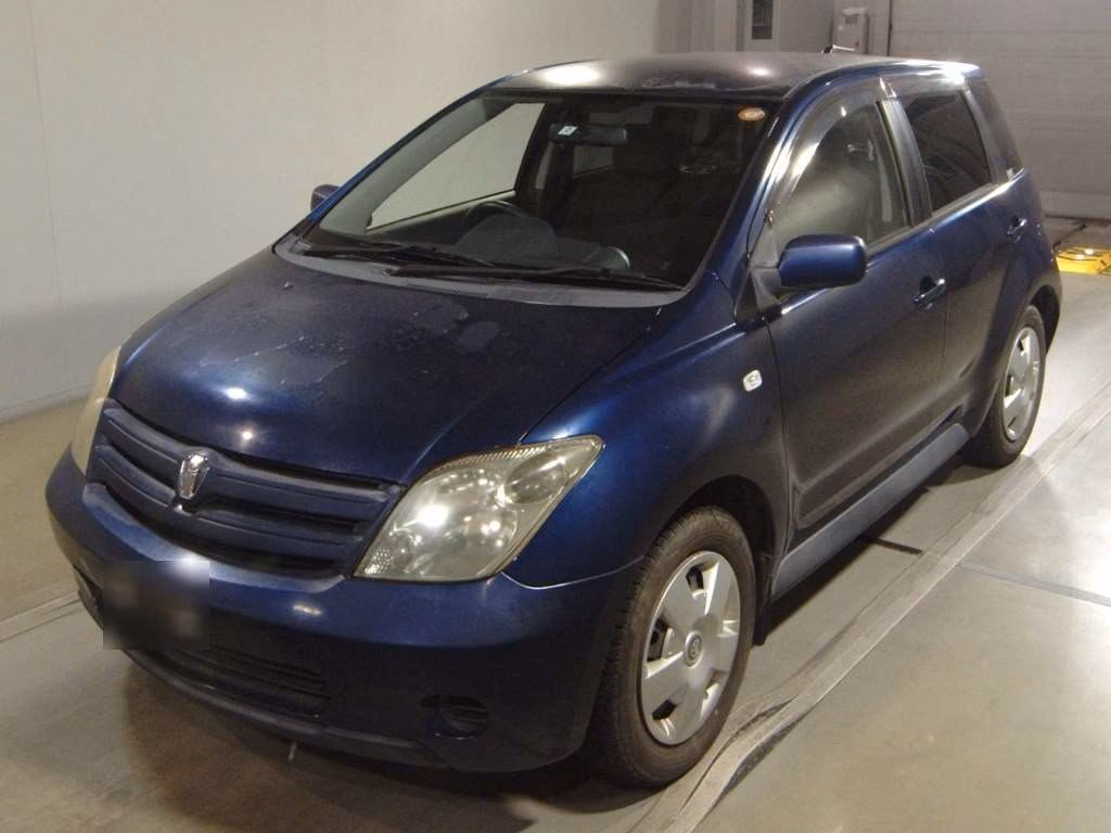 TOYOTA IST