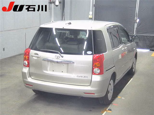 TOYOTA RAUM