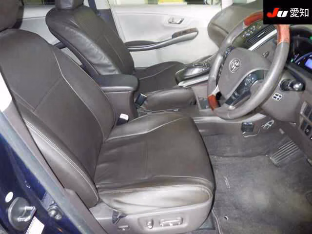 TOYOTA SAI