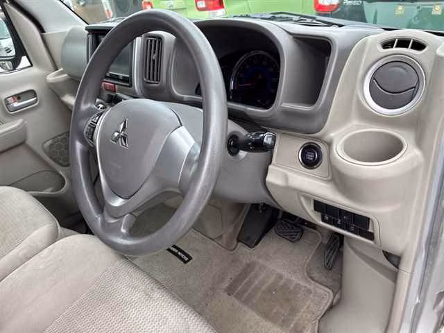 MITSUBISHI TOWN BOX