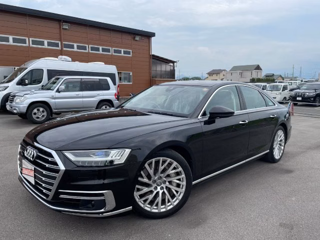 Audi A8