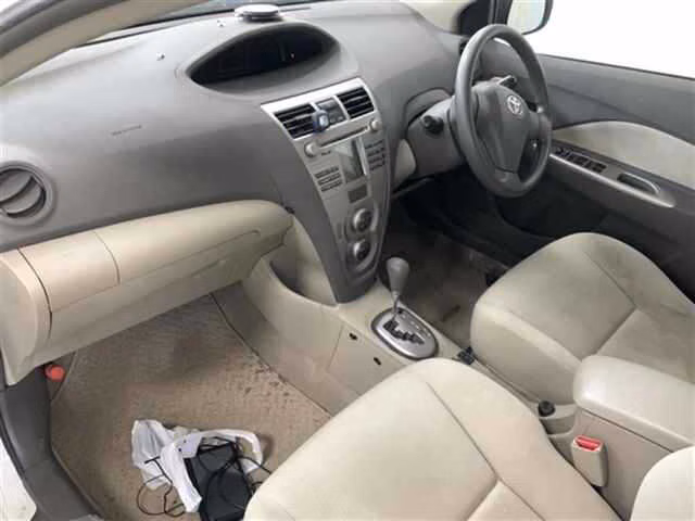 TOYOTA BELTA