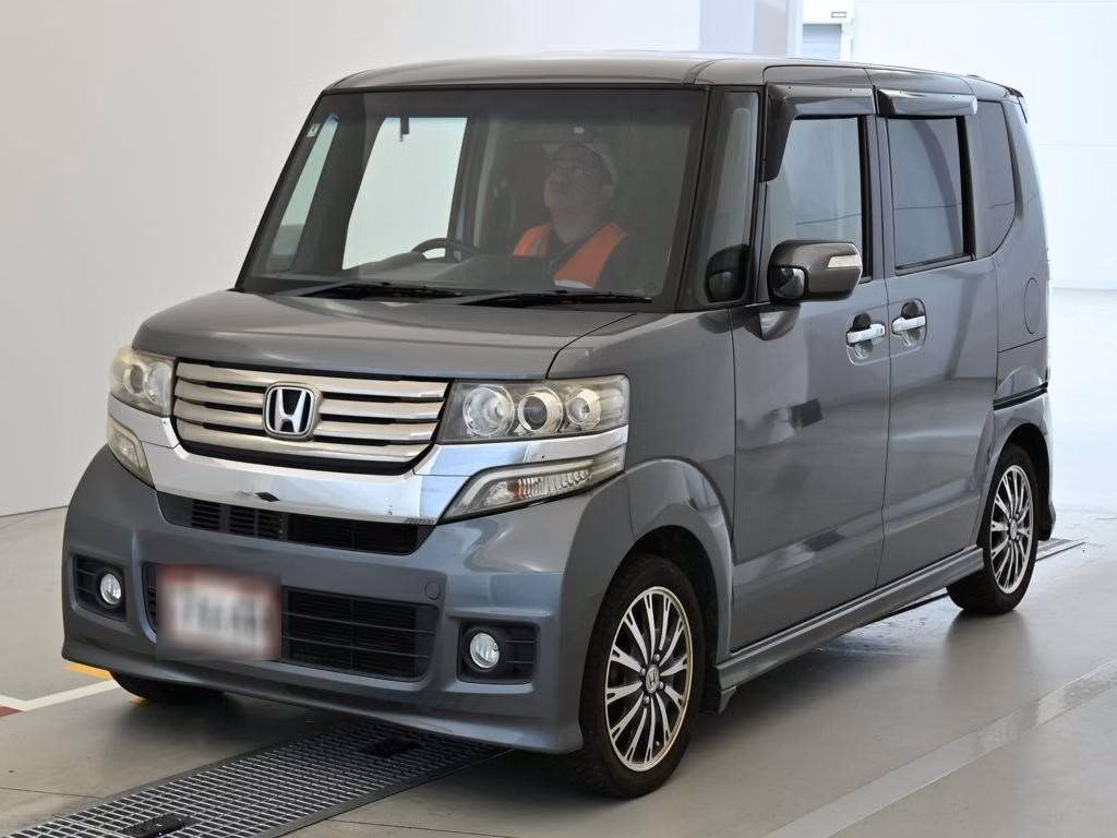 HONDA N-BOX