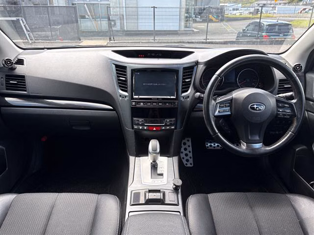 SUBARU LEGACY B4