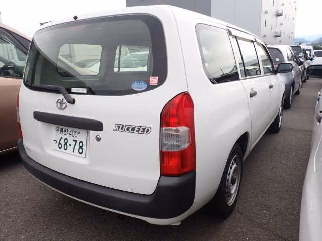 TOYOTA PROBOX