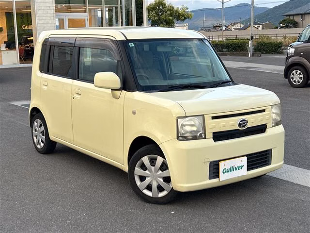 DAIHATSU MOVE CONTE