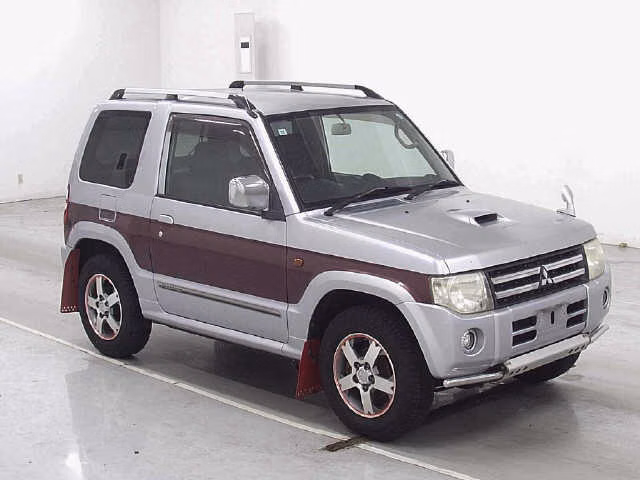MITSUBISHI PAJERO MINI