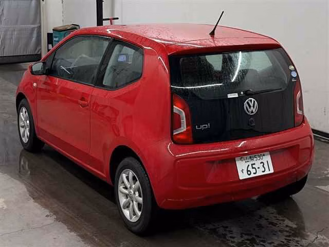 VOLKSWAGEN UP!