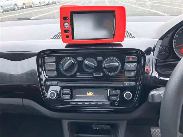 VOLKSWAGEN UP!