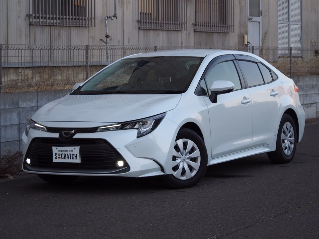 TOYOTA COROLLA
