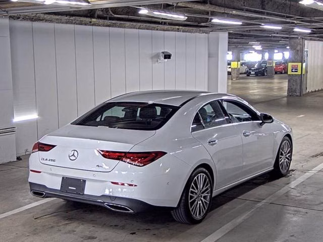 MERCEDES-BENZ CLA-CLASS