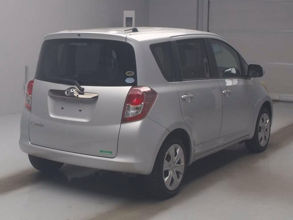 TOYOTA RACTIS
