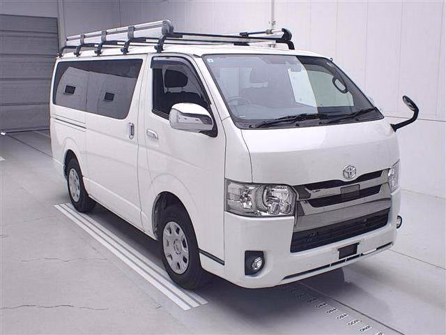 Toyota Regius Ace