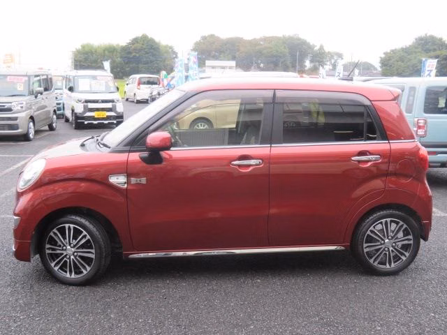 DAIHATSU CAST