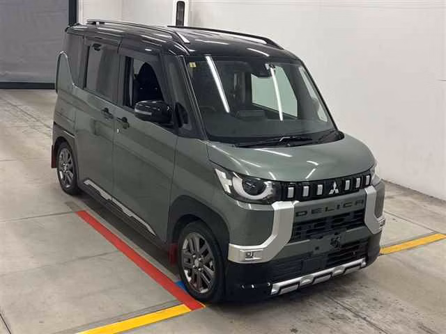 MITSUBISHI DELICA MINI