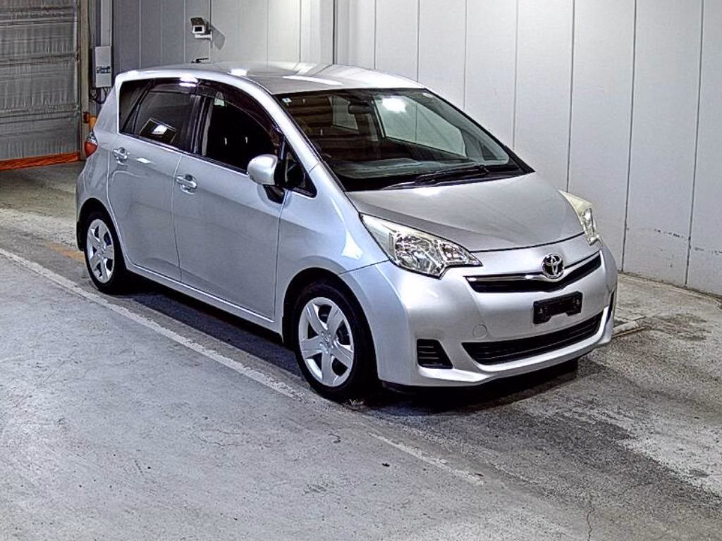 TOYOTA RACTIS
