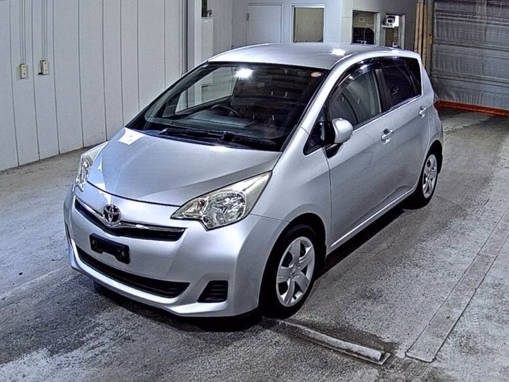 TOYOTA RACTIS