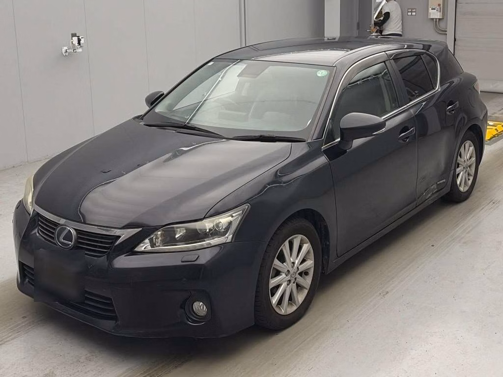 LEXUS CT200H