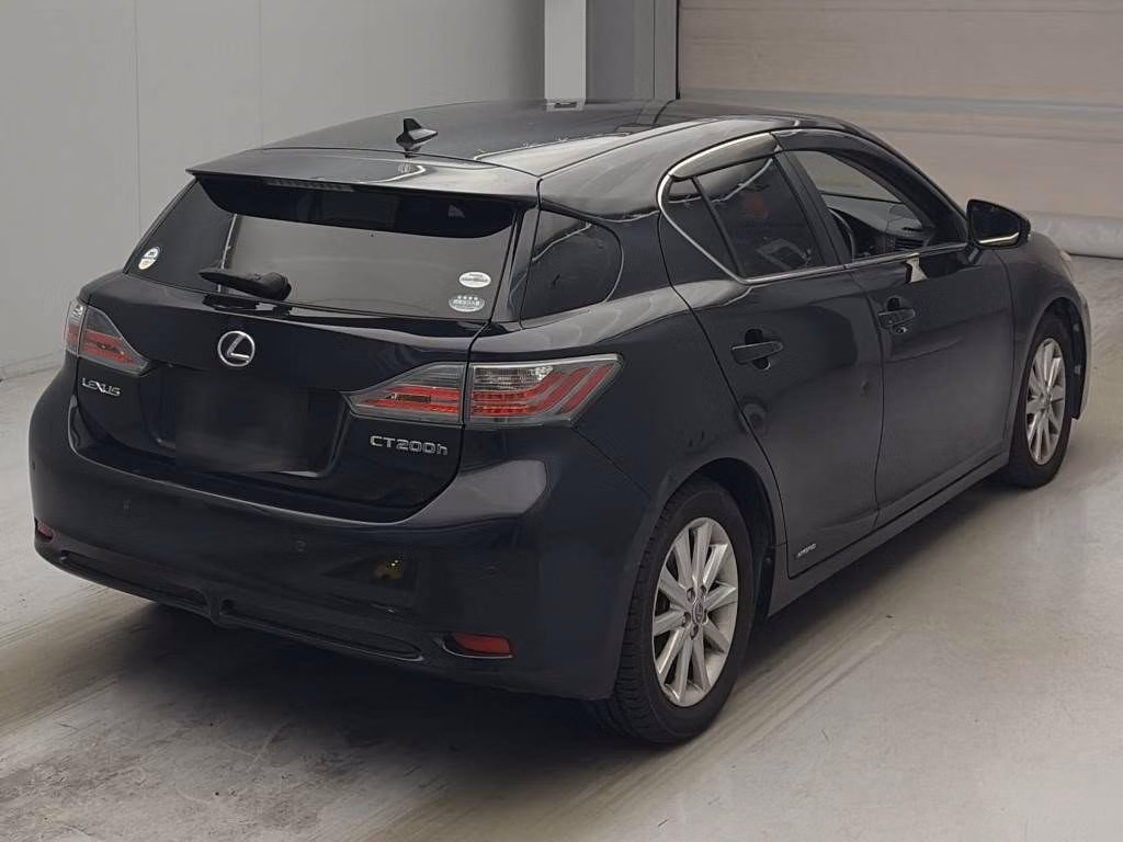 LEXUS CT200H