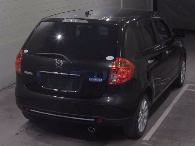 MAZDA VERISA