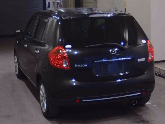 MAZDA VERISA