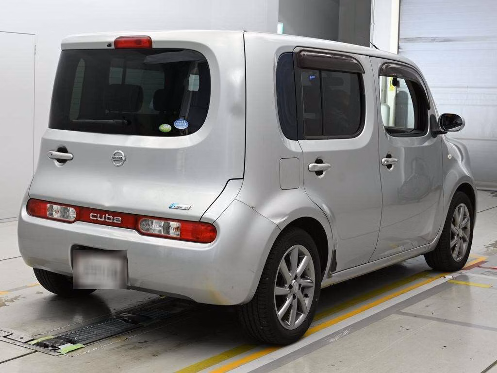 NISSAN CUBE