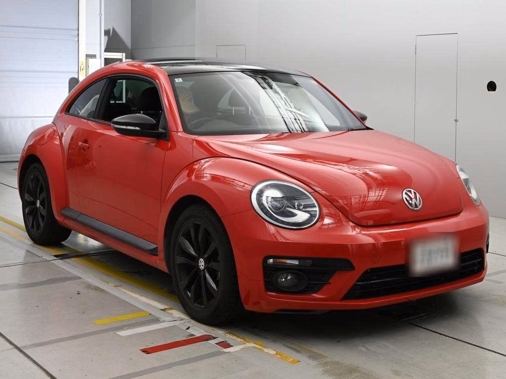 VOLKSWAGEN BEETLE