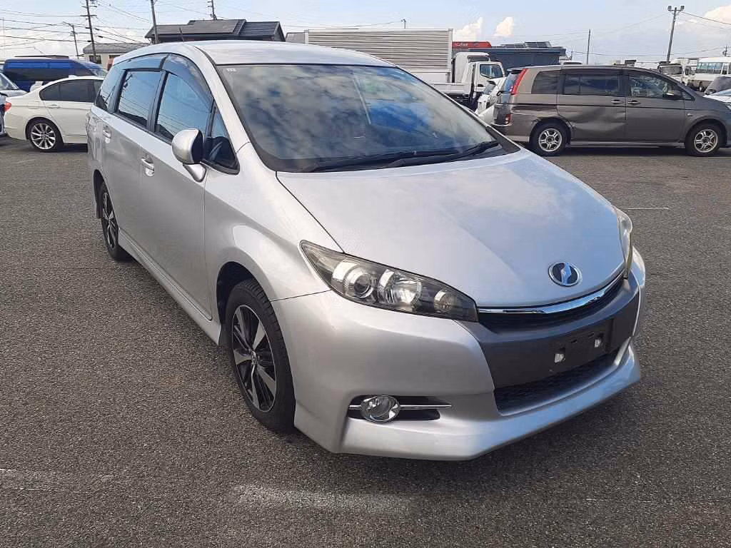 TOYOTA WISH