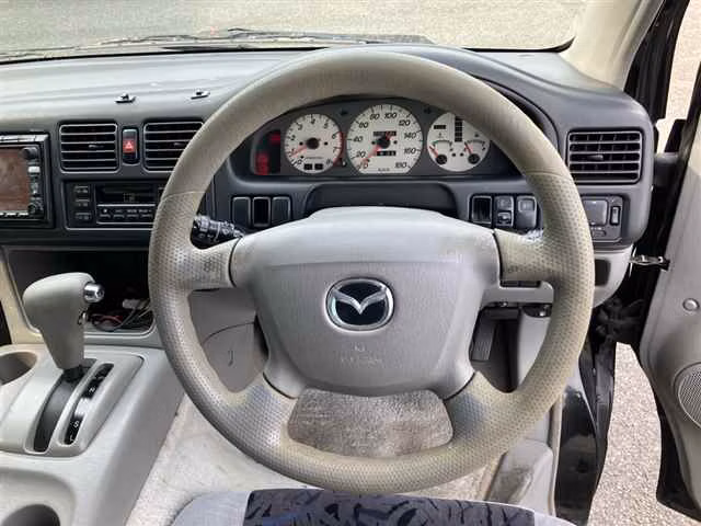 MAZDA BONGO FRIENDEE