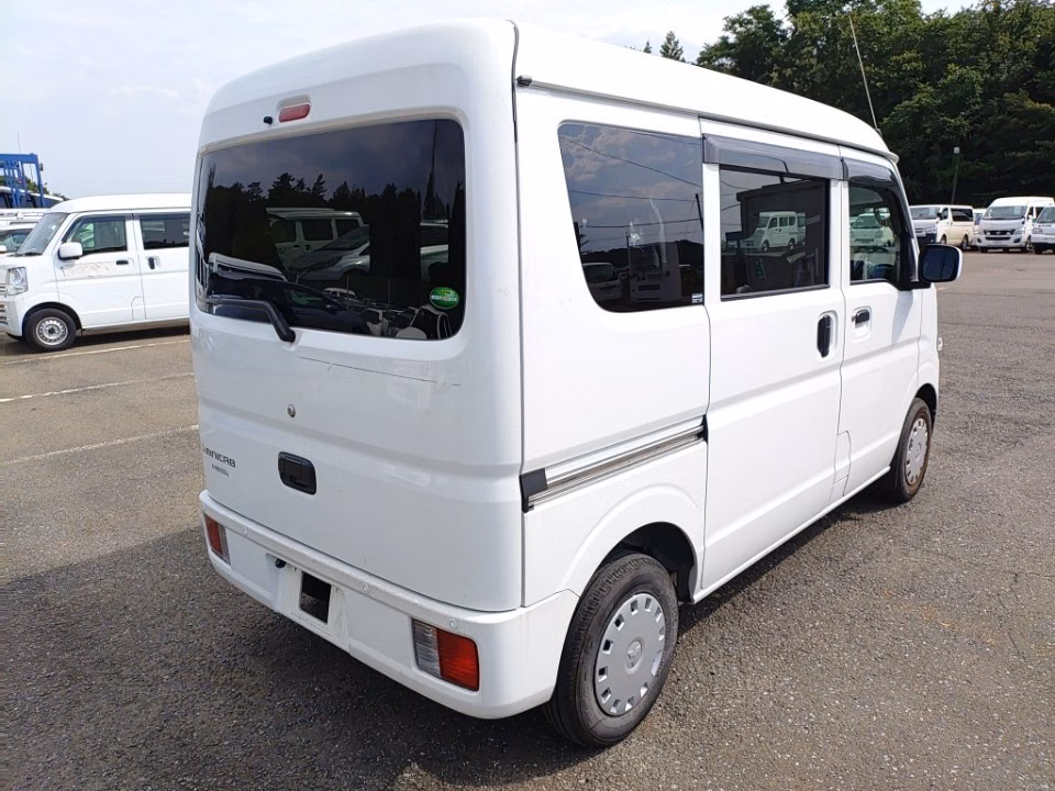 MITSUBISHI MINICAB