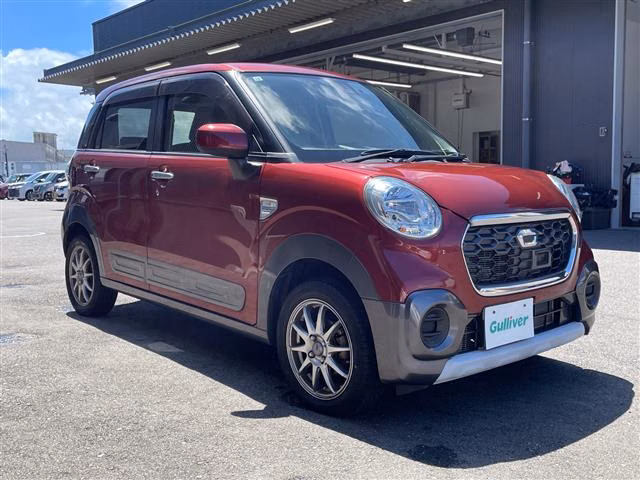 DAIHATSU CAST