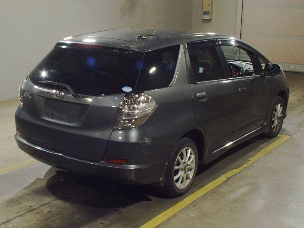HONDA FIT SHUTTLE