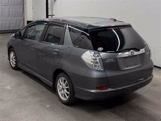 HONDA FIT SHUTTLE