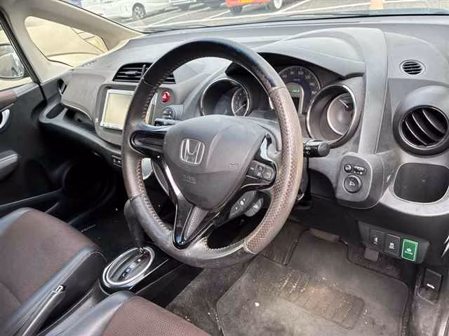 HONDA FIT SHUTTLE