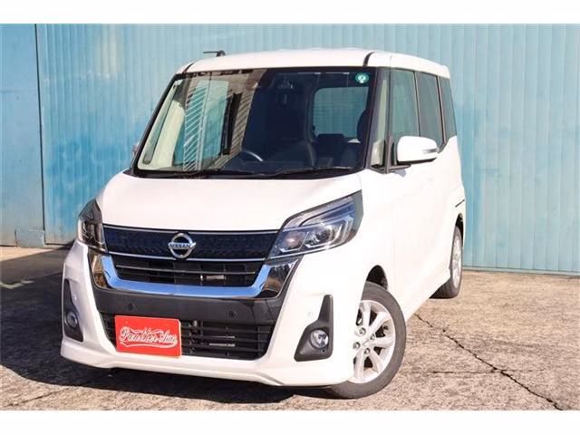 NISSAN DAYZ ROOX