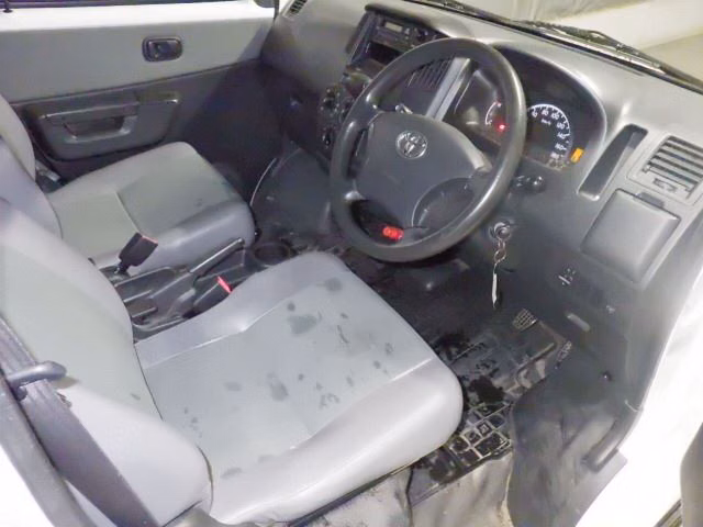 TOYOTA LITE ACE