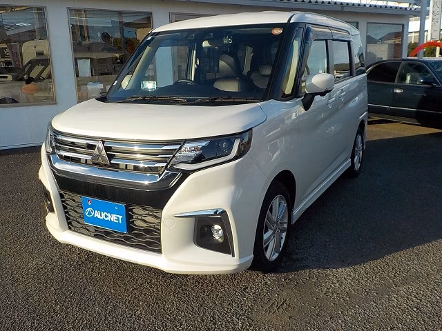 Mitsubishi Delica D:2