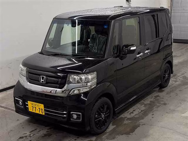 HONDA N-BOX
