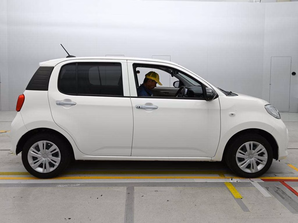 TOYOTA PASSO
