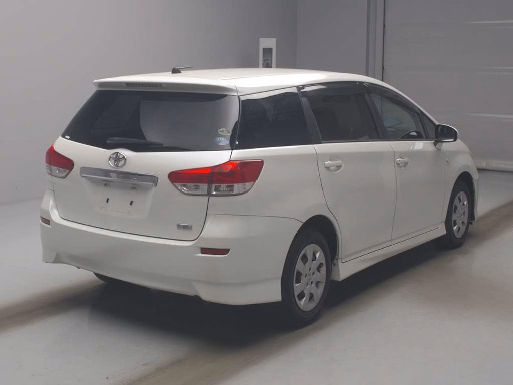 TOYOTA WISH
