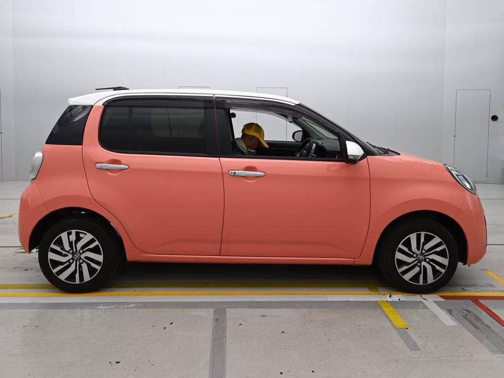 TOYOTA PASSO