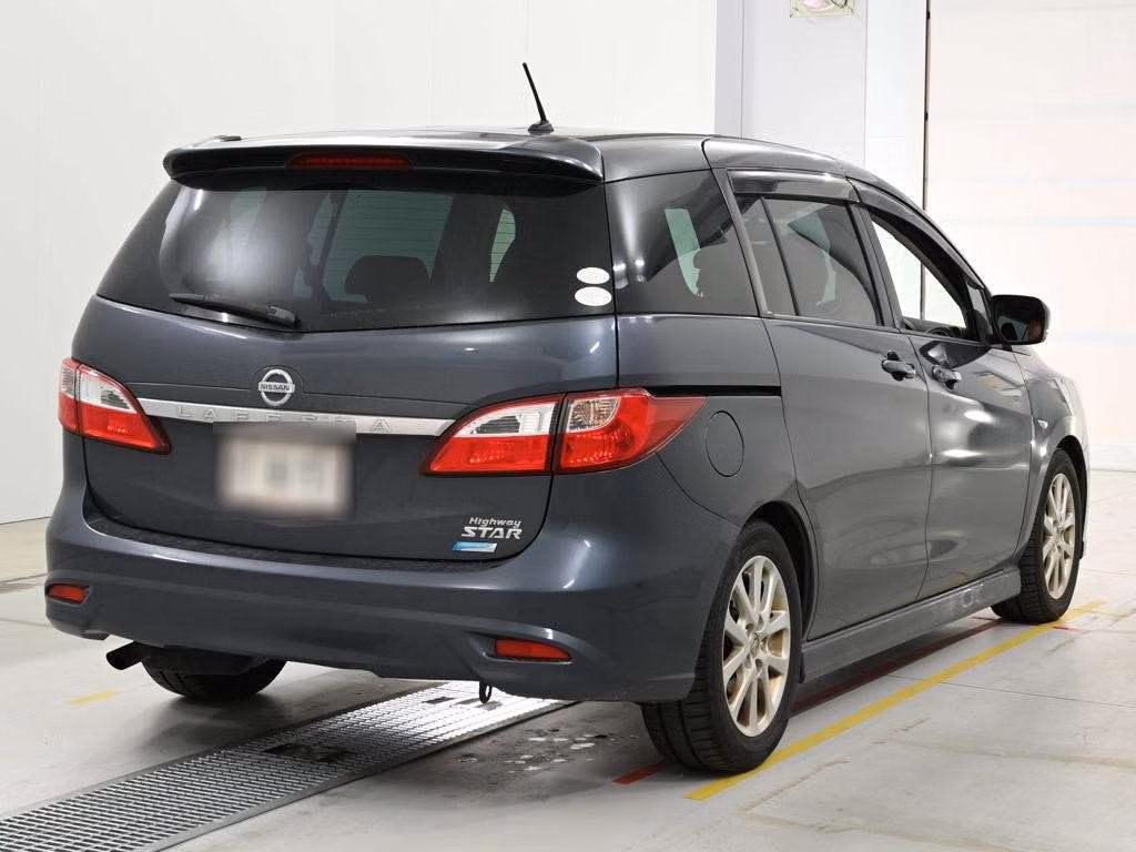 NISSAN LAFESTA