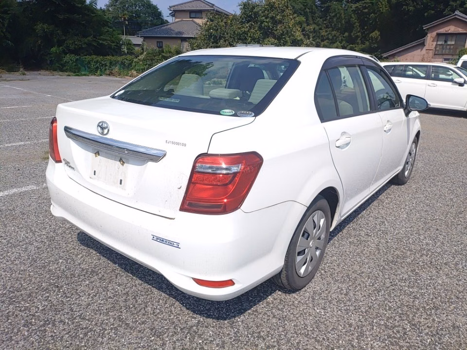 TOYOTA COROLLA AXIO