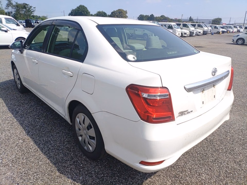 TOYOTA COROLLA AXIO