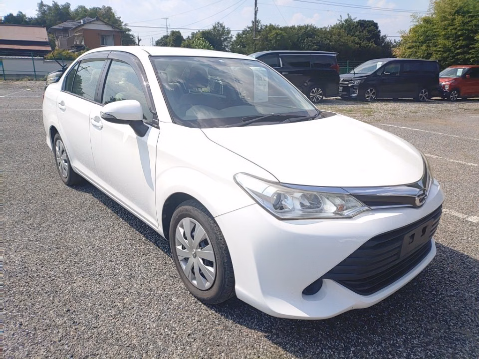 TOYOTA COROLLA AXIO