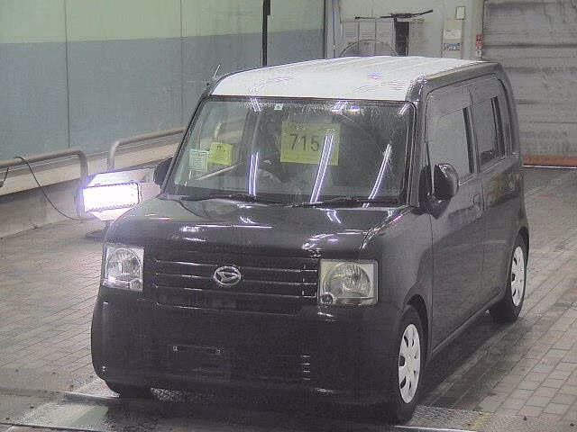 DAIHATSU MOVE CONTE