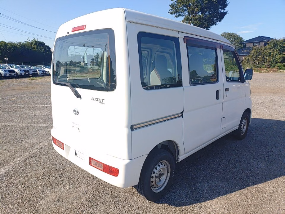 DAIHATSU HIJET