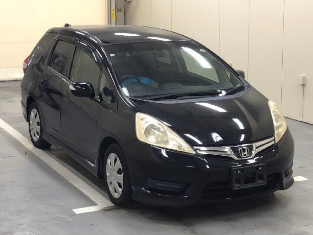 HONDA FIT SHUTTLE